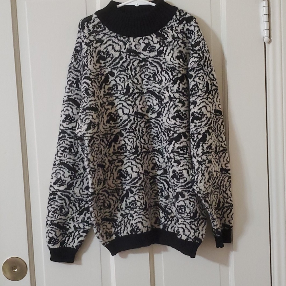 100% Wool Pullover Sweater